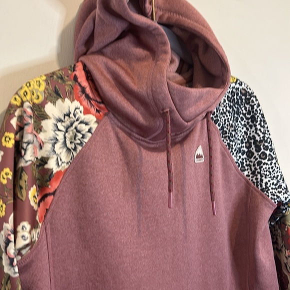 NWOT Burton Oak long floral sleeve hoodie pullover sweatshirt size small - Picture 3 of 6